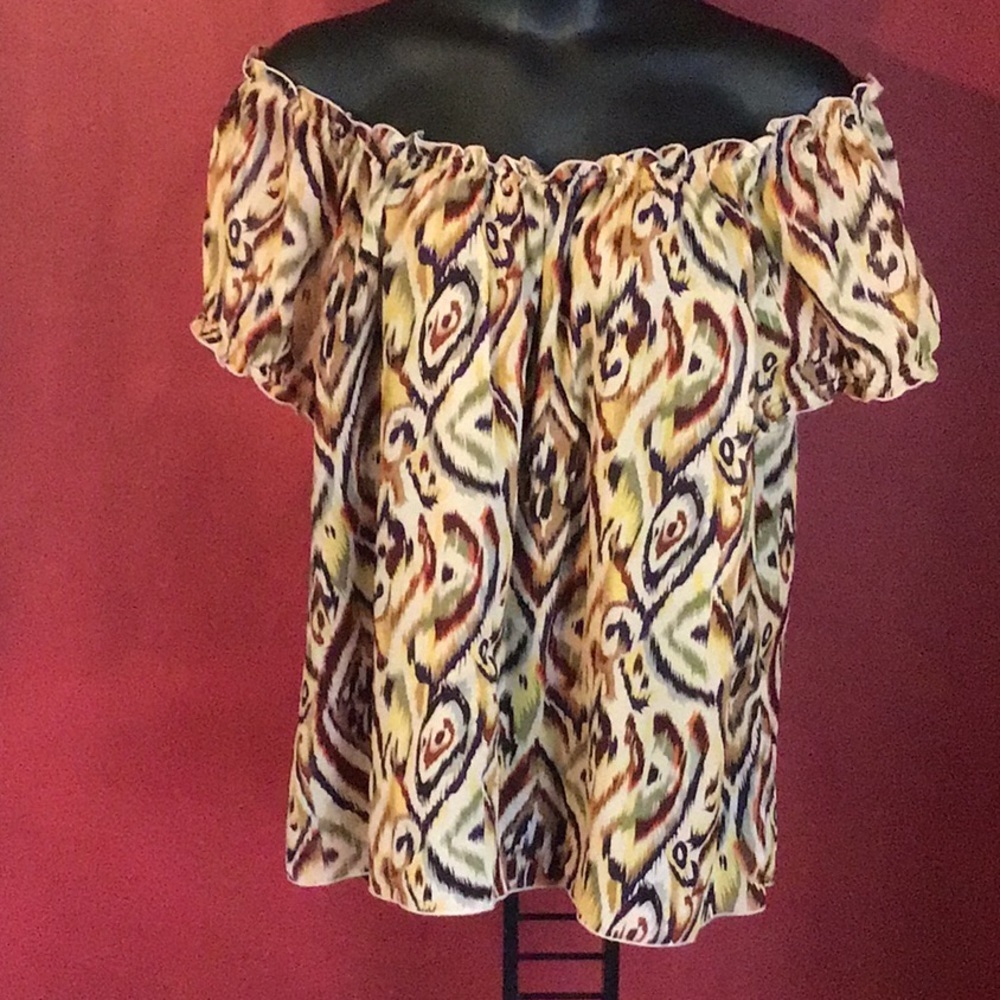 DESIGN LOFT OFF SHOULDER TOP SIZE 3X